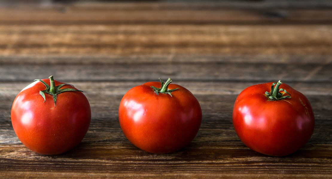 Photo de 3 tomates pour illustrer la méthode Pomodoro sur Swanee Rose Le Blog