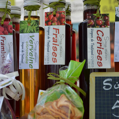 Photo de sirops de fruits artisabaux sur Swanee Rose Le Blog
