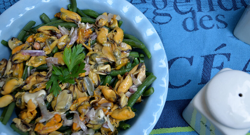 Salade de haricots verts à la marinade de moules - Swanee Rose Le Blog