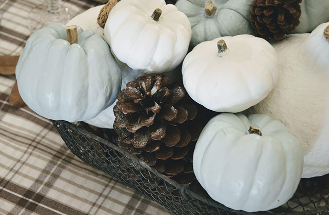 DIY Centre de table d'automne avec mini citrouilles sur Swanee Rose Le Blog