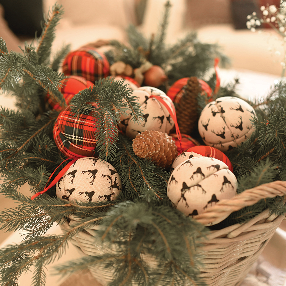 DIY Boules de Noël en tissu écossais