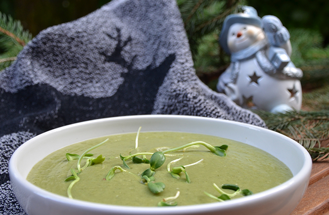 Recette Crème de brocolis et épinards au pesto sur Swanee Rose Le Blog