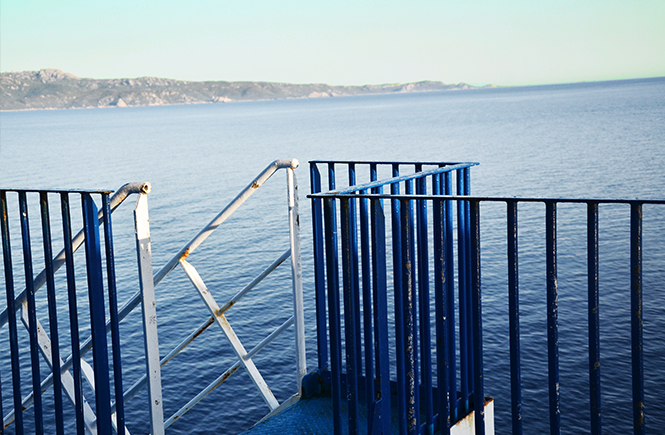 la-Corse-vue-du-ferry