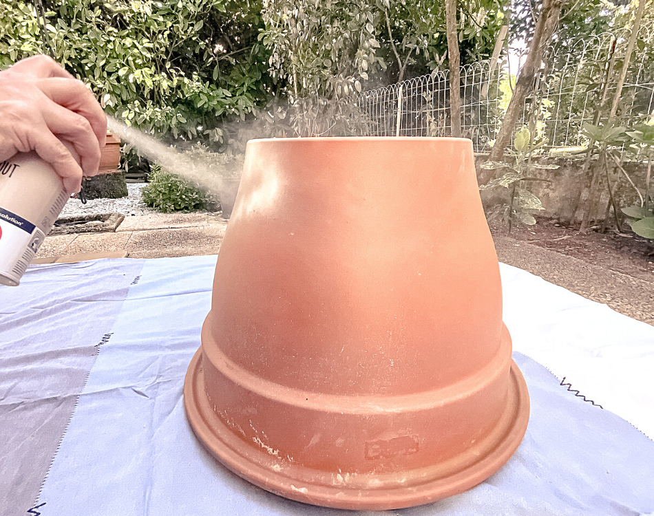 DIY Pot de jardin vieilli